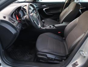 Opel Insignia  2.0 CDTI 