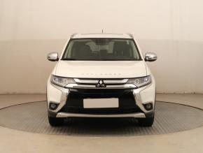 Mitsubishi Outlander  2.2 DI-D Instyle 