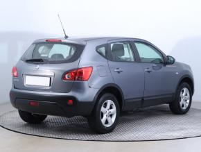 Nissan Qashqai  1.6 