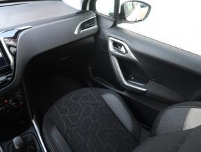 Peugeot 2008  1.2 PureTech Active 