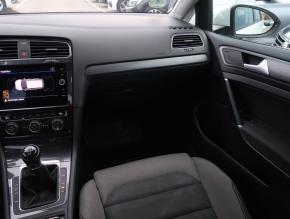 Volkswagen Golf  1.6 TDI 