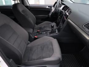 Volkswagen Golf  1.6 TDI 