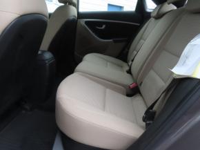 Hyundai i30  1.6 MPI Trikolor 