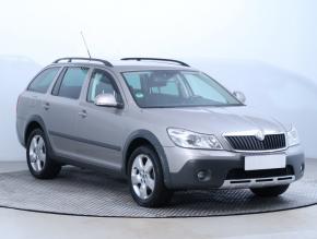 Škoda  Scout 1.8 TSI 