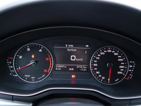 Audi A4  2.0 TDI Design 