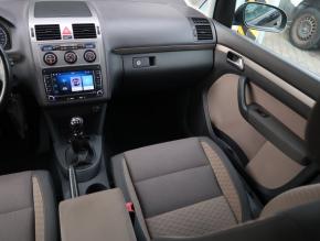 Volkswagen Touran  2.0 TDI 