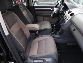 Volkswagen Touran  2.0 TDI 