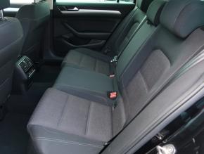 Volkswagen Passat  2.0 TDI Business 