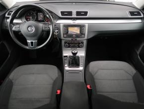 Volkswagen Passat  2.0 TDI 