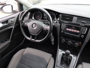 Volkswagen Golf  1.6 TDI 