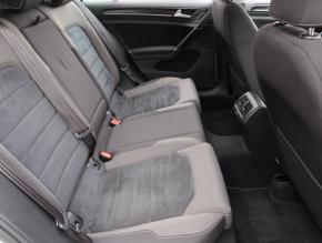 Volkswagen Golf  1.6 TDI 