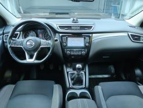 Nissan Qashqai  1.2 DIG-T 