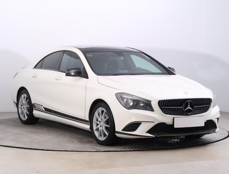 Mercedes-Benz CLA  180