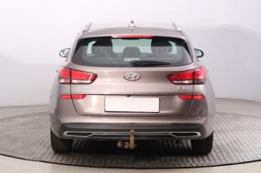 Hyundai i30  1.5 DPI 