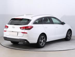 Hyundai i30  1.6 CRDi 