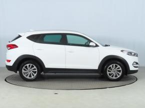 Hyundai Tucson  1.7 CRDi 