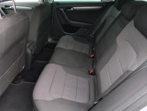 Volkswagen Passat  2.0 TDI 