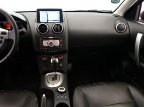 Nissan Qashqai  2.0 