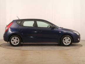 Hyundai i30  1.4 CVVT 