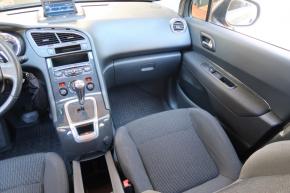 Peugeot 5008  1.6 HDi 