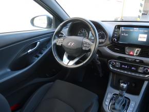 Hyundai i30  1.4 T-GDI 