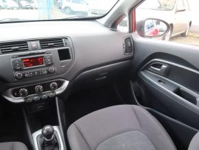 Kia Rio  1.25 CVVT 