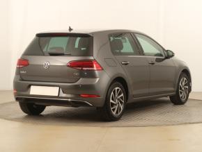 Volkswagen Golf  1.0 TSI 