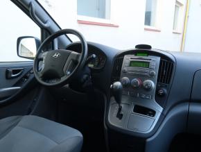 Hyundai H-1 Tour  2.5 CRDi 