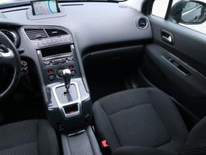 Peugeot 5008  1.6 HDi 