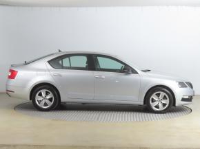 Škoda Octavia  1.5 TSI Ambition 