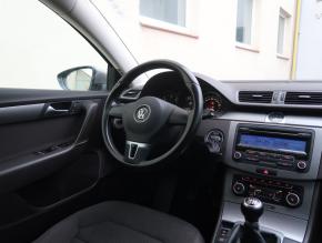 Volkswagen Passat  2.0 TDI 