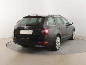 Škoda Octavia  2.0 TDI Laurin&Klement 