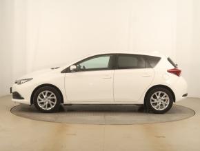 Toyota Auris  1.6 Valvematic 