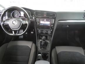 Volkswagen Golf  1.6 TDI 