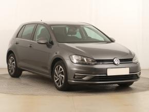 Volkswagen Golf  1.0 TSI 