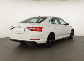 Škoda Superb  2.0 TDI 