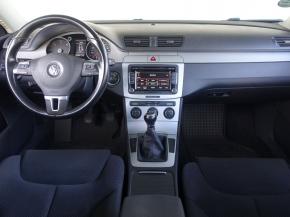 Volkswagen Passat  2.0 TDI 