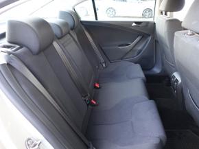 Volkswagen Passat  2.0 TDI 