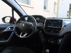 Peugeot 2008  1.2 PureTech 