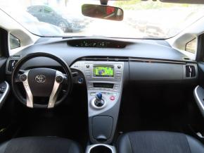 Toyota Prius  1.8 VVT-i HSD 