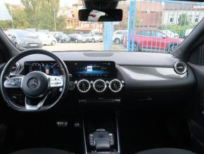 Mercedes-Benz GLA  GLA 200d 4MATIC AMG Line 