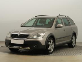 Škoda Octavia  Scout 2.0 TDI 