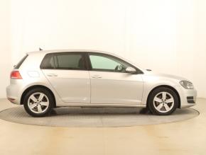 Volkswagen Golf  2.0 TDI 