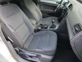 Volkswagen Golf  2.0 TDI 