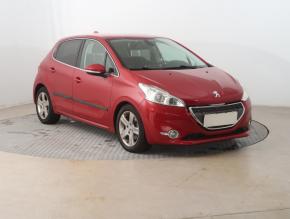 Peugeot 208  1.6 e-HDi 