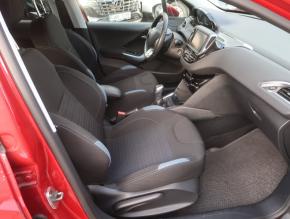 Peugeot 208  1.6 e-HDi 