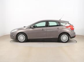 Ford Focus  1.6 i Trend 