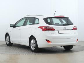 Hyundai i30  1.6 MPI 