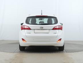 Hyundai i30  1.6 MPI 