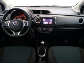 Toyota Yaris  1.33 Dual VVT-i 